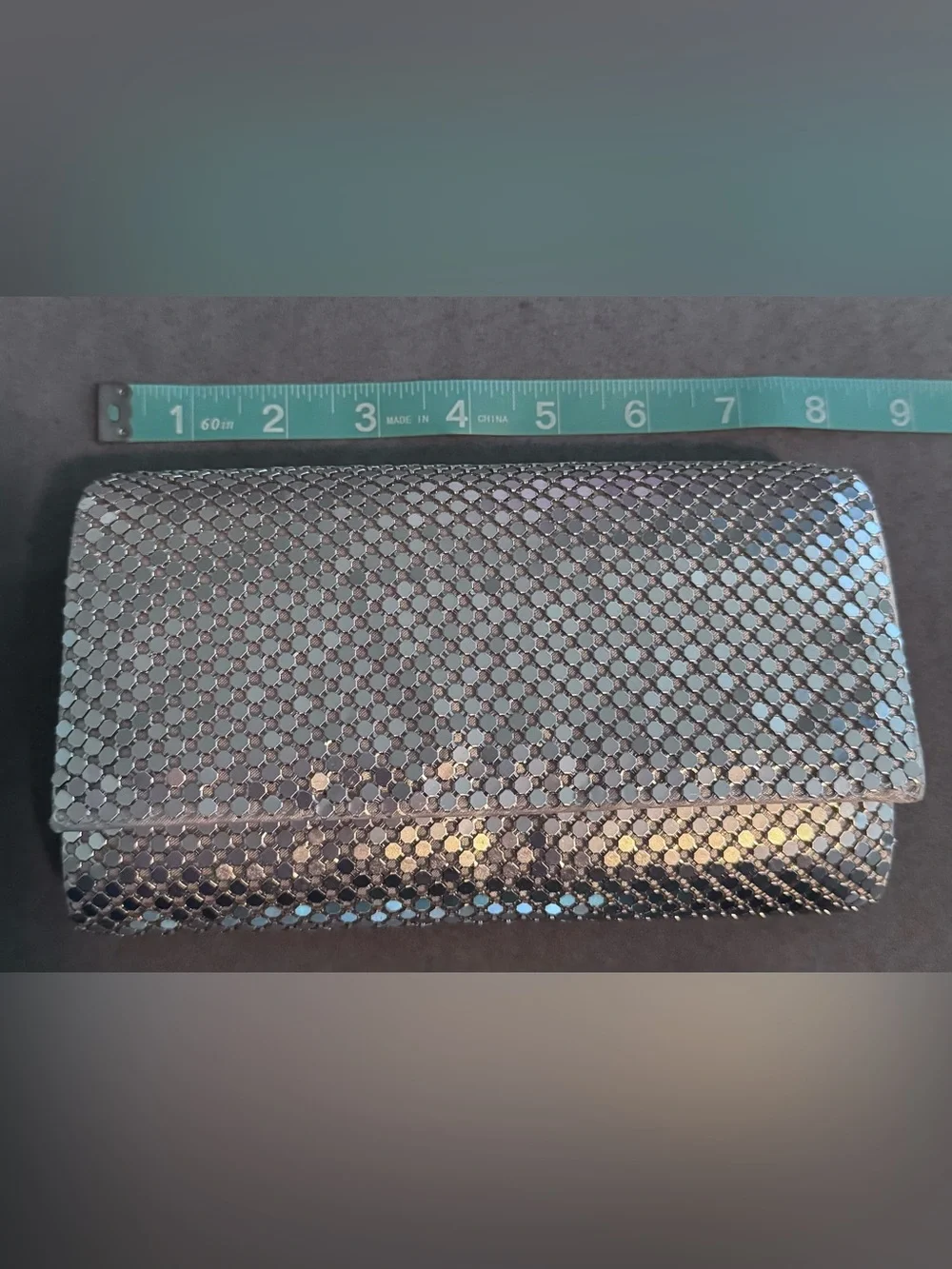 Jessica McClintock Silver Metallic Mesh Clutch w/o Strap